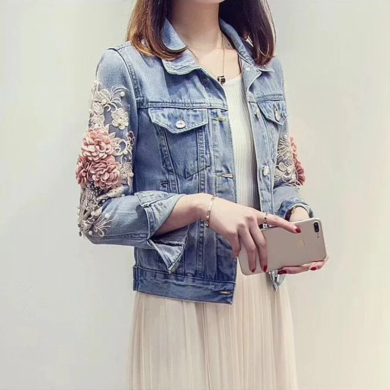 2019 Autumn Women Embroidery Three Dimensional Flowers Pearl Bead Short Denim Coat Woman Long Sleeve Jean Jacket xintiandi