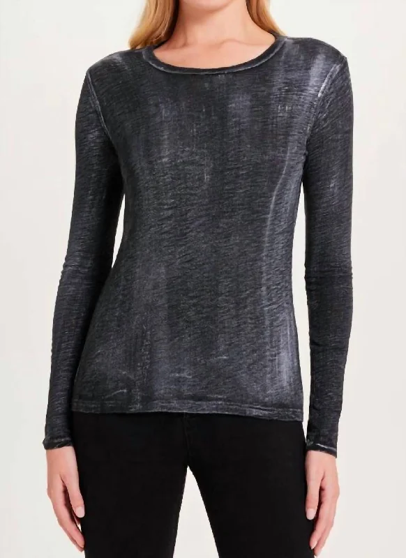 Long Sleeve Metallic Sparkle Tee In Black/silver